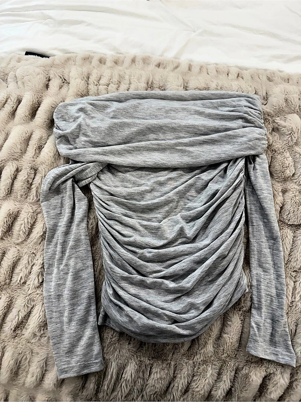 Abercrombie & Fitch Long-Sleeve Off-The-Shoulder Draped Top Grey, Size Medium
